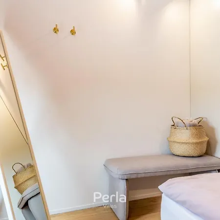 Charming Stone Cx With Large 50m2 Heated Pool Villa